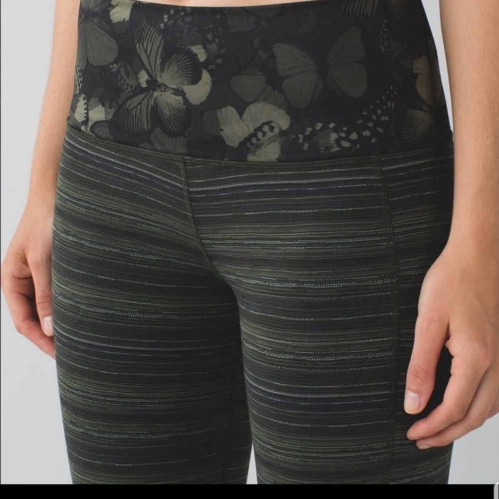 Lulu skinny grove pant II gator green.